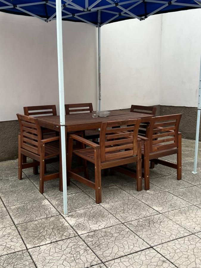 ロウニCely Dum V Historickem Centru Lounアパートメント エクステリア 写真